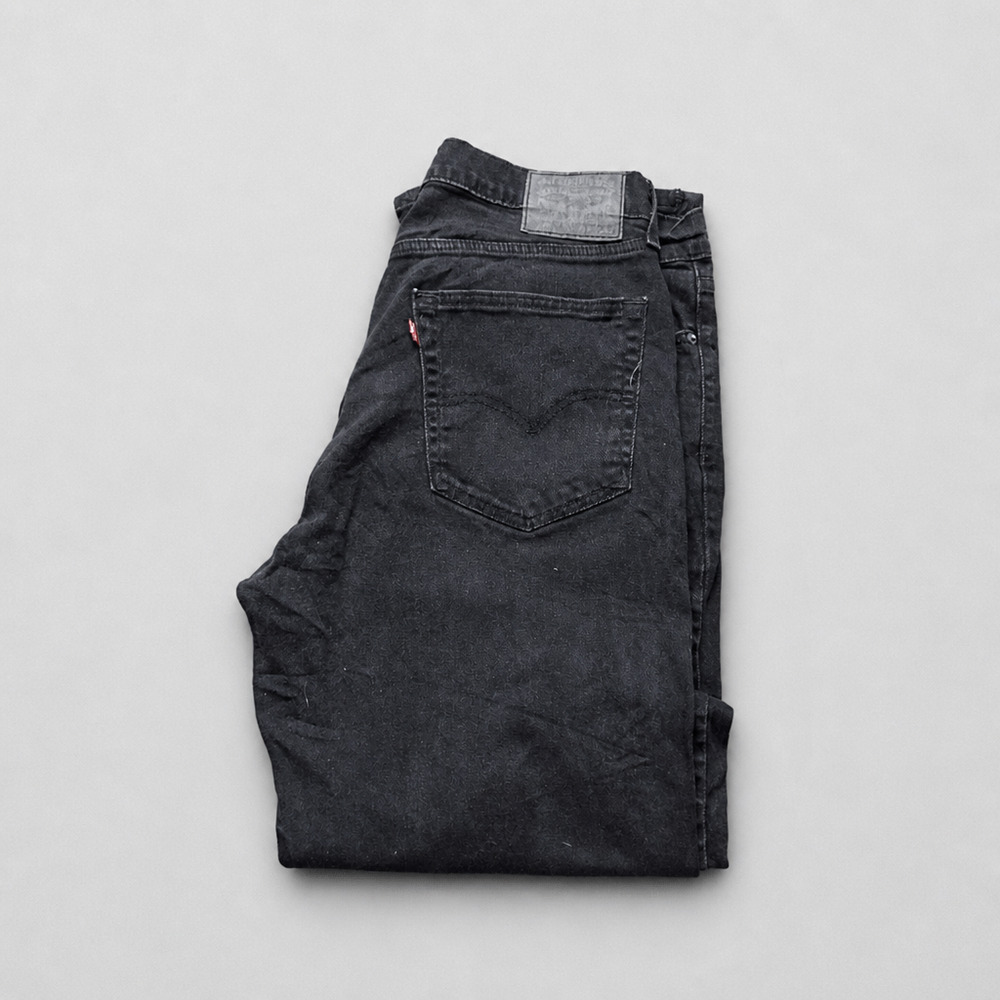Levis Jeans Mens 37x32 Black Faded Denim Red Tab Five Pocket Pants